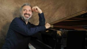 Stefano Bollani al Museo Filangieri — Il tempo della stravaganza